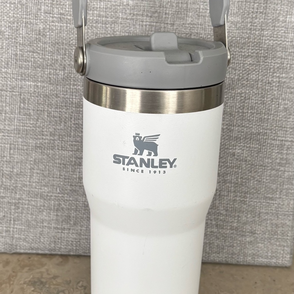Stanley Polar White Insulated Water Bottle